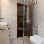 Partacua By Bevalle Apartman *